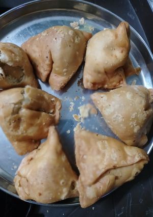 A picture of Samosa.