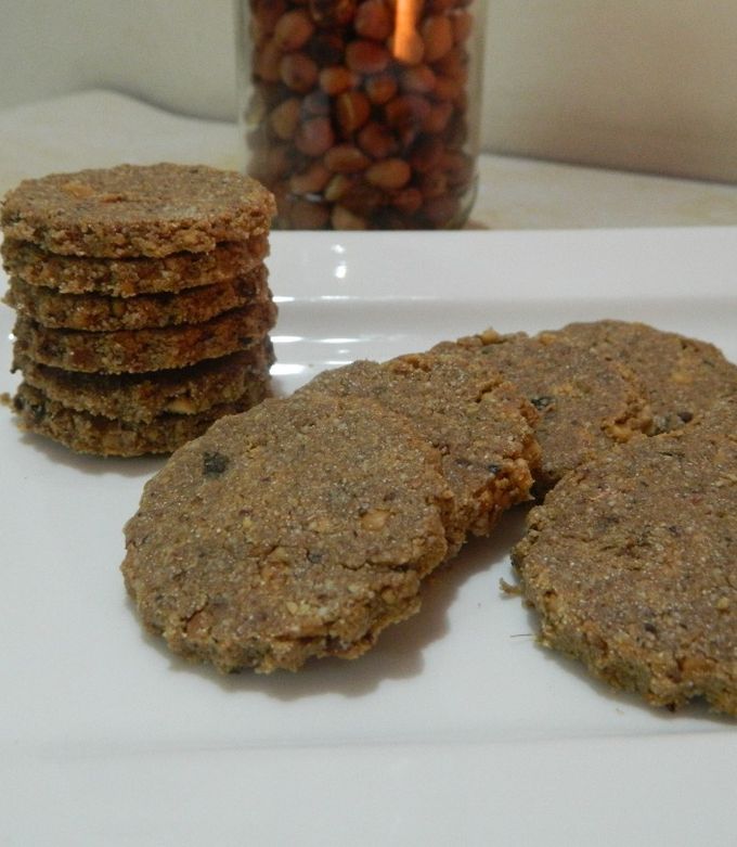 A picture of Barnyard Millet Peanut Crackers/Fasting Crackers.