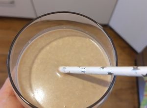 Zdjęcie przepisu ,,Karobowy shake,,.