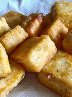 椒鹽雞蛋豆腐 的食譜成品照片