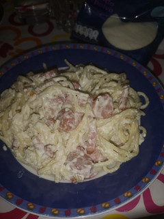 Una foto de Spaguetis carbonara
