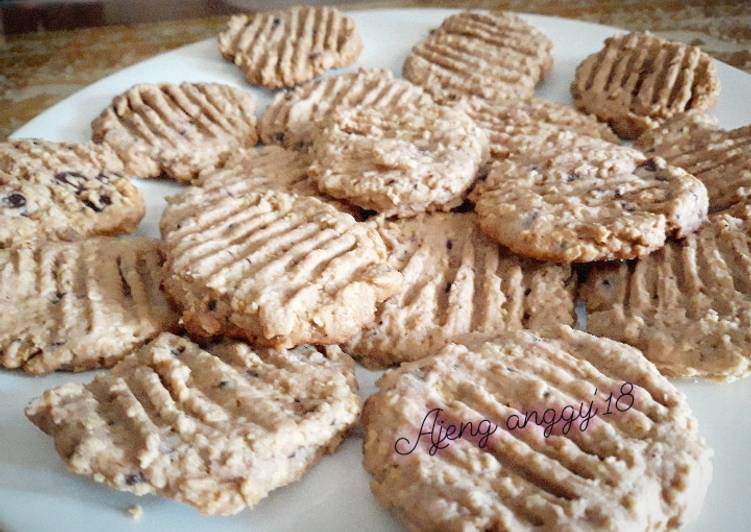 Langkah Mudah untuk Membuat Oat Crunchy Cookies, Enak Banget