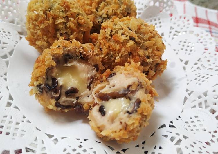 Chicken mushroom ball cheesy