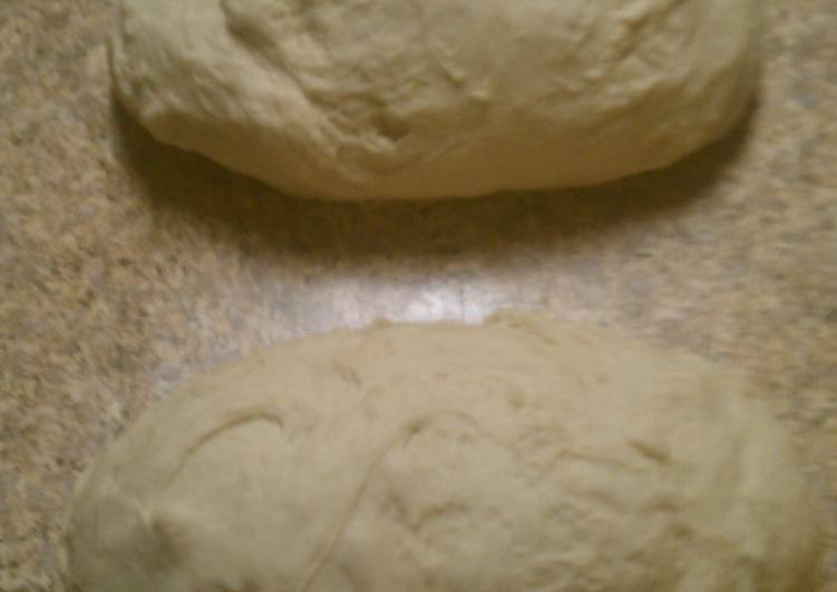 How to Prepare Ultimate Yeast Pizza Dough