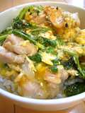 Quick, Easy and Creamy Chicken and Egg Rice Bowl