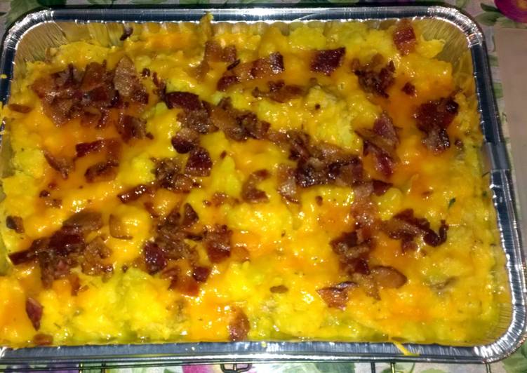 How to Prepare Homemade Nica&#39;s cheesy chicken potato casserole