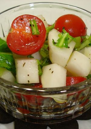 A picture of Turnip and Cherry Tomato Salad with Olive Oil.