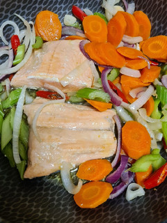 Una foto de Salmón light
