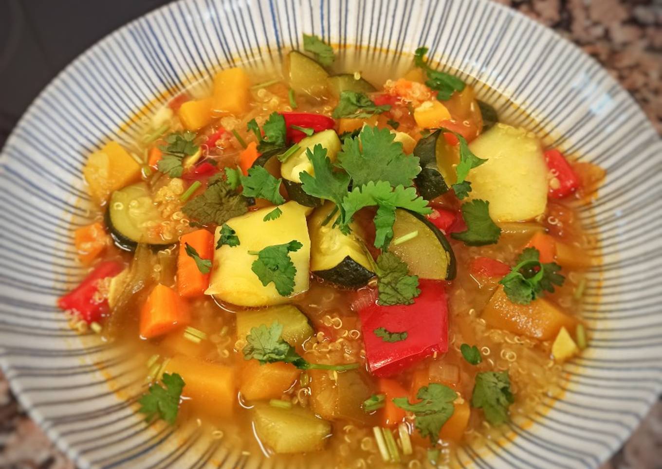 Caldereta de verduras con quinoa