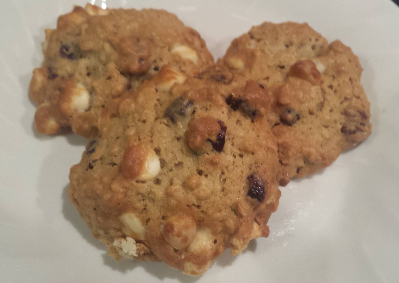 Oatmeal Cranberry White Chocolate Chunk Cookies