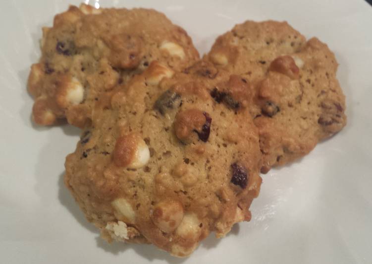 Recipe of Super Quick Homemade Oatmeal Cranberry White Chocolate Chunk Cookies