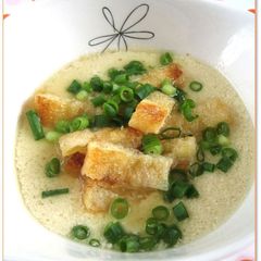 A picture of Taiwanese-Style Soy Milk Soup (Xian Dou Jiang).