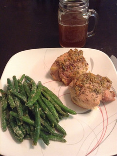 A picture of Garlic Rosemary Pan Baked Chicken.