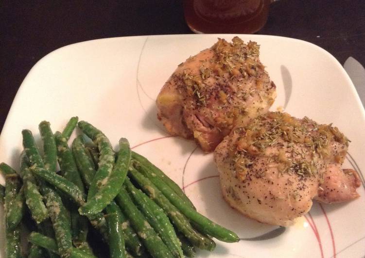 Garlic Rosemary Pan Baked Chicken