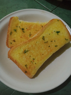 Foto resep Garlic butter cheese bread roti tawar