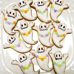 A picture of Frosted Cookies Halloween Ghosts.