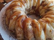 Una foto de pudin croissant