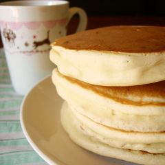 Super Easy Egg-free Pancakes A picture of Super Easy Egg-free Pancakes.