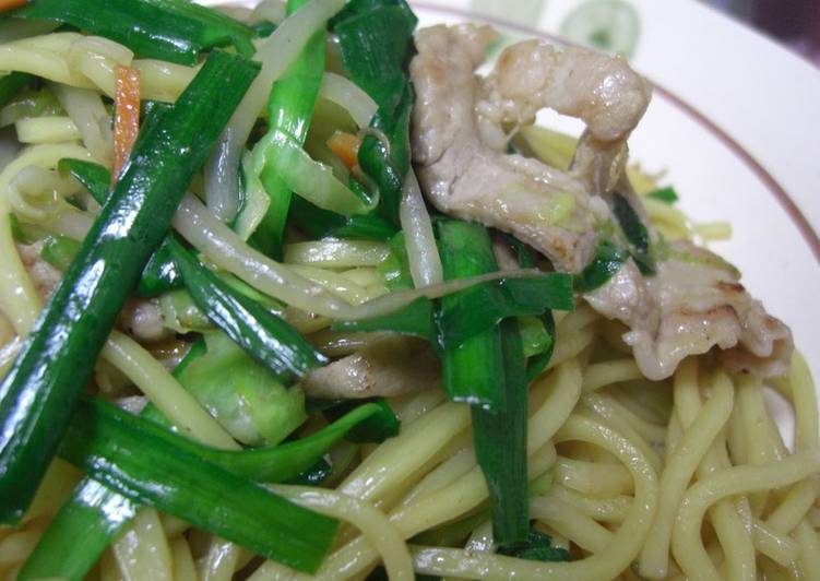 Recipe of Quick Chinese Yakisoba Noodles