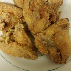 A picture of 5ft Diva's famous fried chicken!.