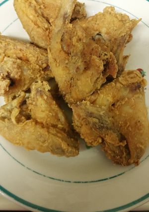 A picture of 5ft Diva's famous fried chicken!.