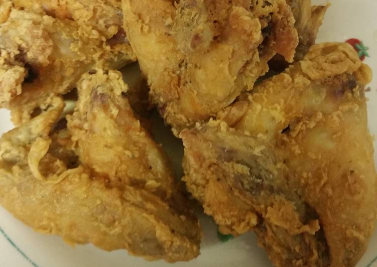 Recipe of Quick 5ft Diva&#39;s famous fried chicken!