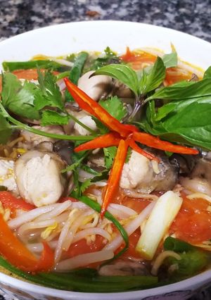 Hình của món Mì nấu hàu sữa.