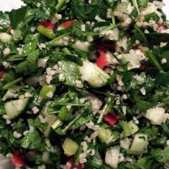 A picture of tabbouleh.
