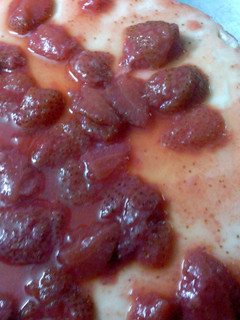 A picture of Strawberry cheesecake.
