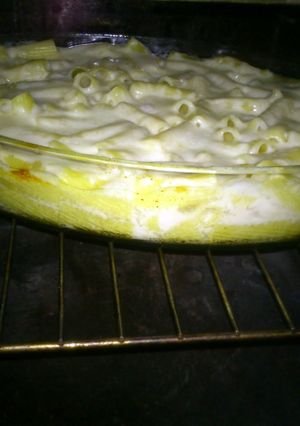 A picture of Traditional easy mac and cheese.