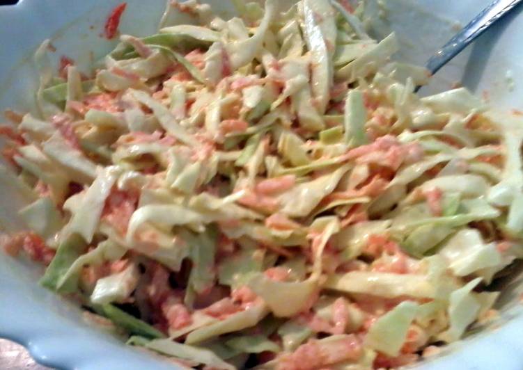 Recipe of Tasty Homemade coleslaw