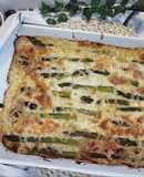 Spárgás lasagne sonkával- szalonnával, rokfortos mártásban