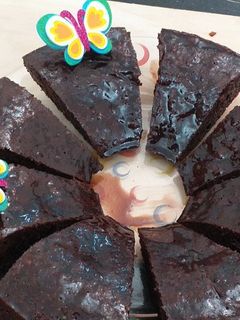 عکسی از دستور کیک خیس شکلاتی