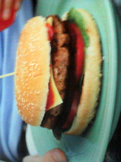 A picture of cheeseburgers.