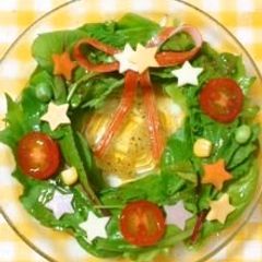 A picture of Christmas ☆ Simple and Fancy Wreath Salad.