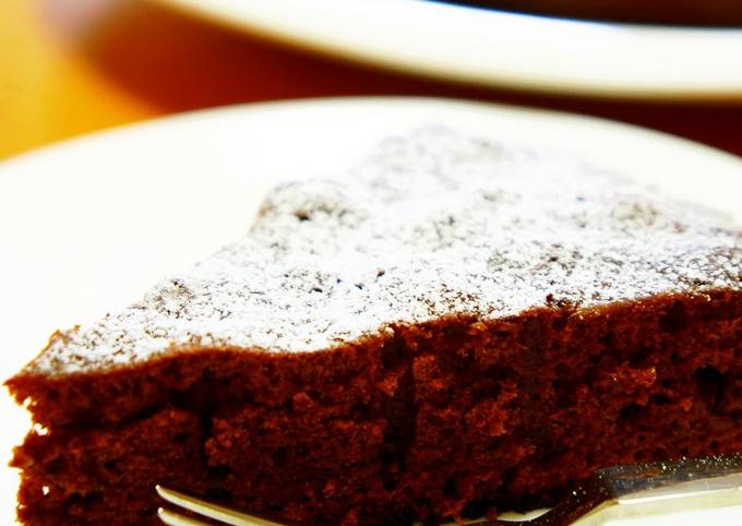 Gateau au Chocolat In a Frying Pan