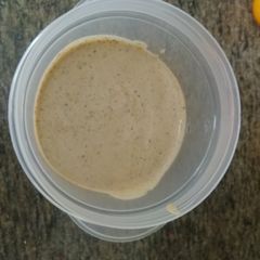 A picture of Layne's Sauce.