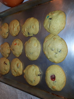 A picture of Trail Mix Cookies.