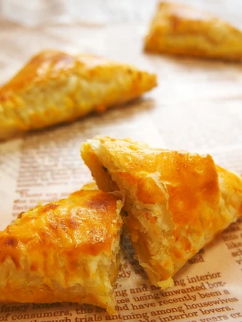 Recipe Pumpkin Pie Easily Made With Frozen Puff Pastry Sheets the  Makes Drooling Can spoil the tongue