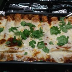 Enchiladas a La Guerra (white Girl Enchiladas) A picture of Enchiladas a La Guerra (white Girl Enchiladas).