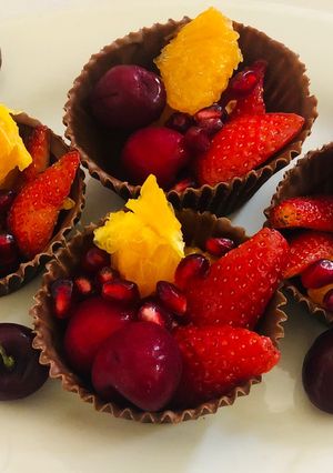 A picture of Chocolate Fruit Cup.