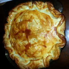 apple pie A picture of apple pie.