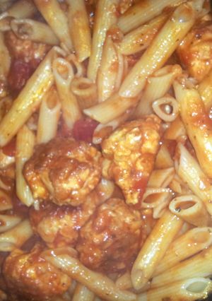 A picture of pasta with chicken meatballs.....