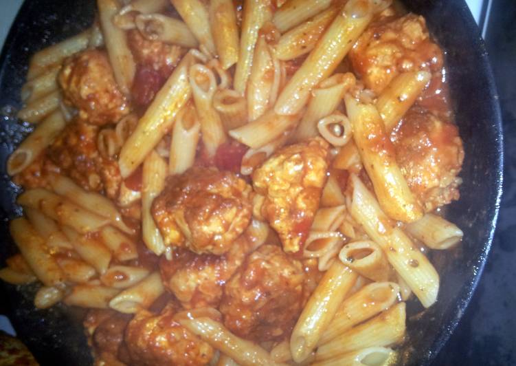 pasta with chicken meatballs....