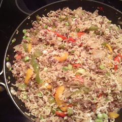 A picture of Asian Beef & Noodles.