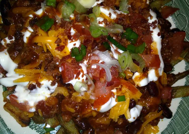 Steps to Make Chili cheese fries in 18 Minutes for Mom