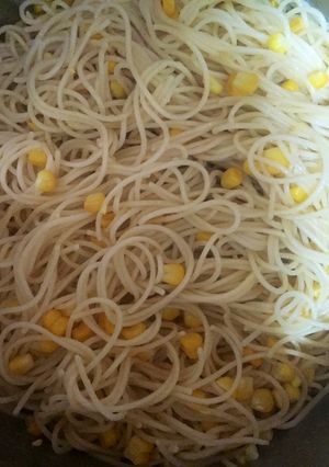 A picture of Spaghetti with Corn.