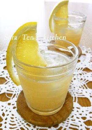 A picture of Grapefruit Ginger Ale for Healthy Summer Skin.