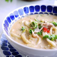 A picture of Spicy Soy Milk Miso Udon Noodles with Pork & Chinese Cabbage For Lunch.