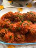 Albóndigas de lentejas y salsa de tomate